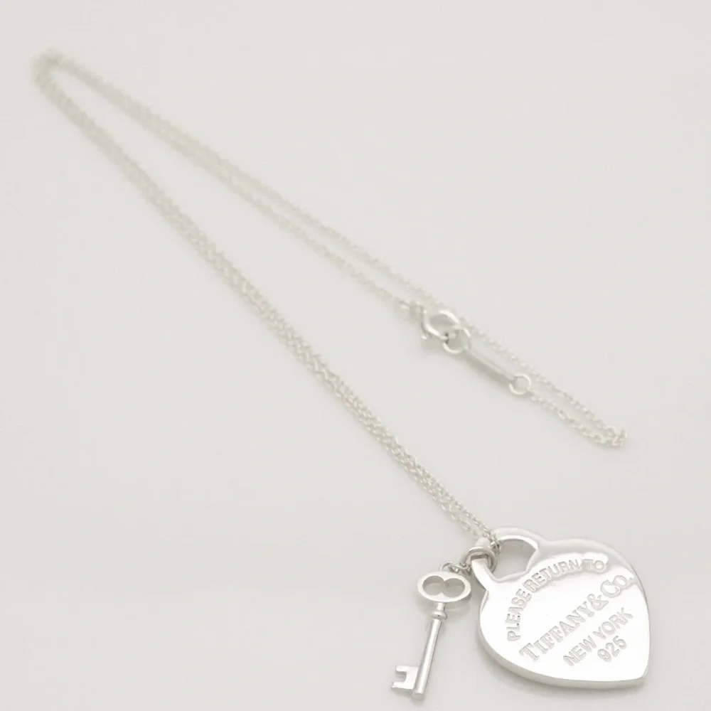 Authenticated Tiffany & Co. Return to Tiffany Heart Tag Key Necklace Pendant 18” - Picture 7 of 13